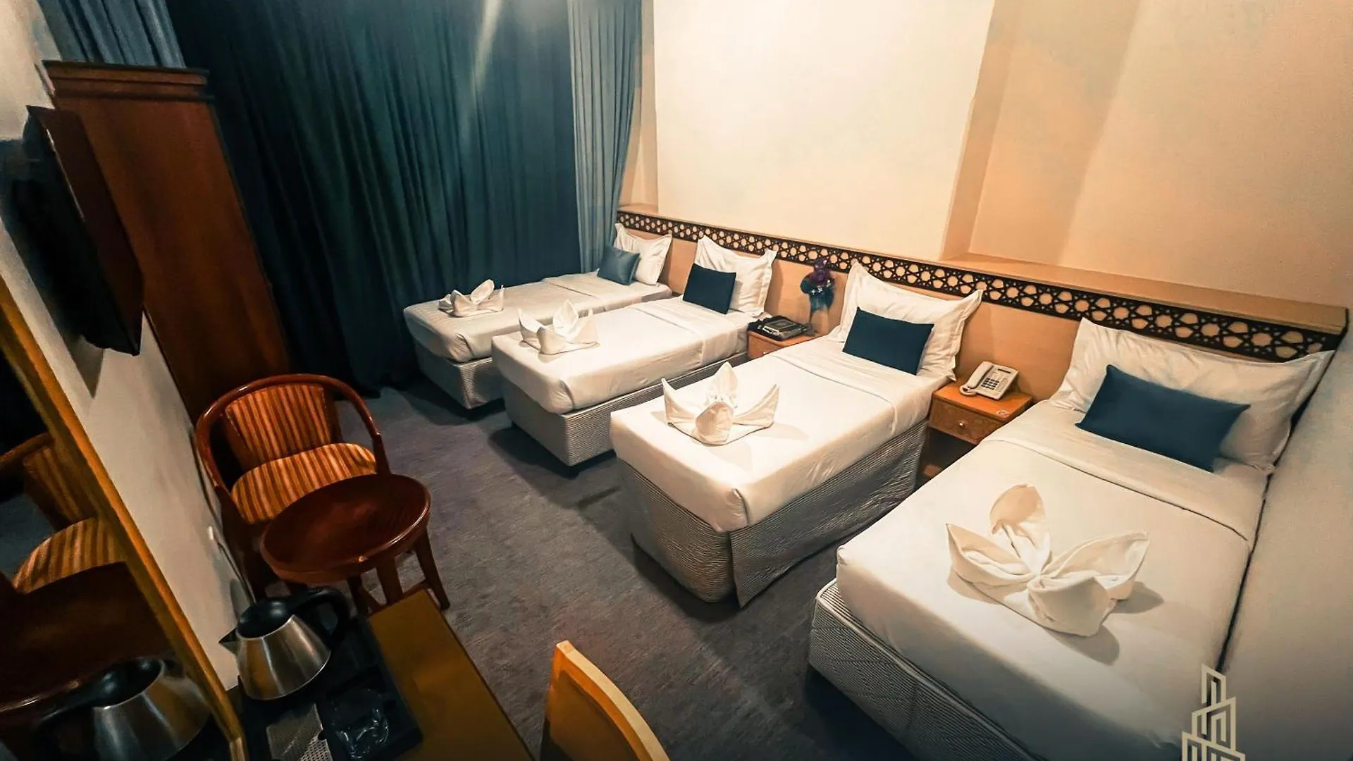 Karamk Hotel 메카 0*,
